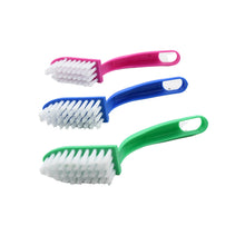 Kitchen brushes set, suitable for cleaning fruits, vegetables, and fish.